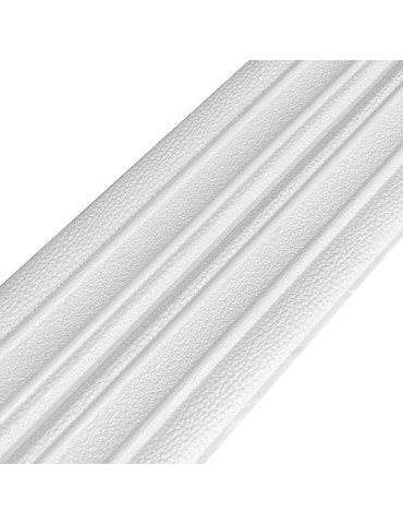 Плінтус РР самоклеючий 2300х140х4мм Білий (D) SW-00001808